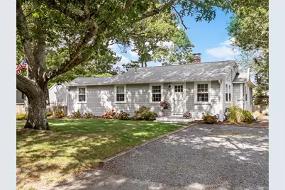 16 Peregrine Ln, Yarmouth, MA 02664 - Photo 1