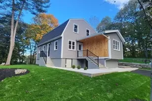 166 Forest St, Middleton, MA 01949 - Photo 1