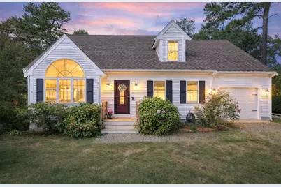 16 Balfour Ln, Mashpee, MA 02649 - Photo 1