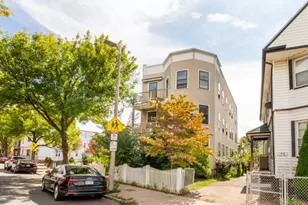 77 Savin Hill, Boston, MA 02125 - Photo 1