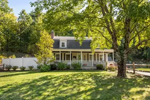 104 Ash St, Townsend, MA 01469 - Photo 1