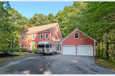 36 Orchard St, Merrimac, MA 01860 - Photo 1