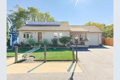 66 Boutelle St, Leominster, MA 01453 - Photo 1