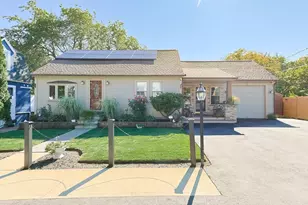 66 Boutelle St, Leominster, MA 01453 - Photo 1