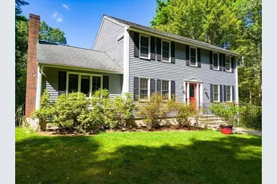 22 Lakin St, Pepperell, MA 01463 - Photo 1