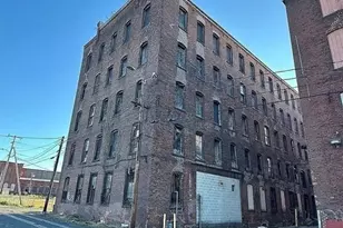 130 Middle Water St, Holyoke, MA 01040 - Photo 1