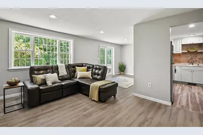 33 Kennedy Dr #33, Chelmsford, MA 01863 - Photo 1