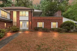 1217 Main St, Lynnfield, MA 01940 - Photo 1