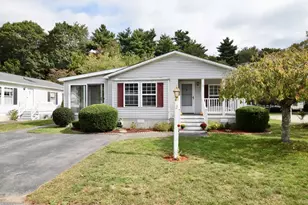 2 Edgewood Cir, Bridgewater, MA 02324 - Photo 1