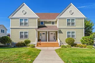 78 Oak St, Clinton, MA 01510 - Photo 1