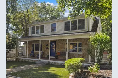 8 Hatch Rd, Medford, MA 02155 - Photo 1