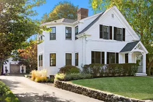 27 School St, Hingham, MA 02043 - Photo 1