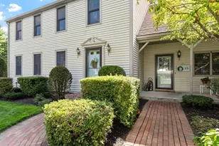 25 Crimson Ct, Leominster, MA 01453 - Photo 1