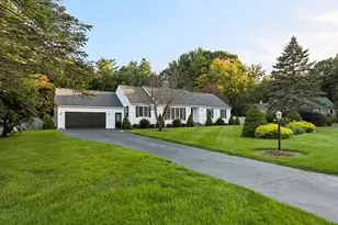 80 Maura Dr, Bridgewater, MA 02324 - Photo 1