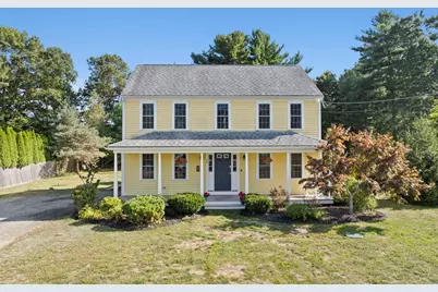 38 Prospect St, Kingston, MA 02364 - Photo 1