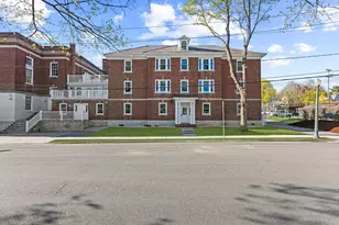 54 Balmoral St, Andover, MA 01810 - Photo 1