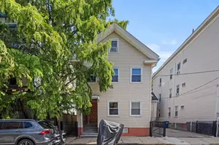 426 Norfolk St, Somerville, MA 02143 - Photo 1