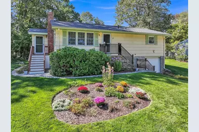 35 Laurelwood Rd, Rutland, MA 01543 - Photo 1