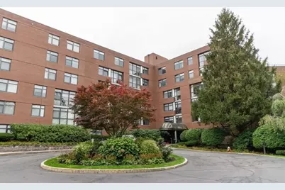 79 Florence St #402S, Newton, MA 02467 - Photo 1