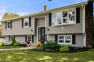 28 Lorna Dr, Auburn, MA 01501 - Photo 1