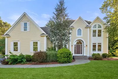 41 Oriole Road, Medfield, MA 02052 - Photo 1