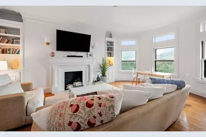 184 Commonwealth Avenue #51, Boston, MA 02116 - Photo 1