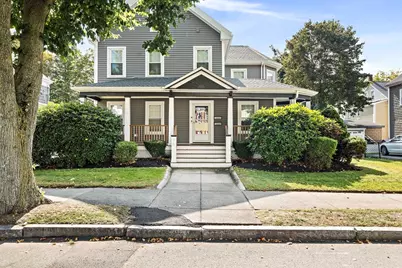 46 Chestnut St #1, Wakefield, MA 01880 - Photo 1