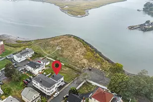 14 River St Pl, Lynn, MA 01905 - Photo 1