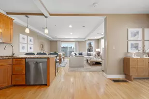 37 Old Harbor St, Boston, MA 02127 - Photo 1