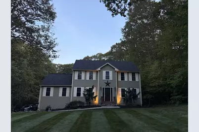 138 Walnut St, Douglas, MA 01516 - Photo 1