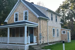 129 Mechanic St, Holliston, MA 01746 - Photo 1