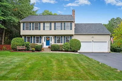 8 Meadowlark Ln, Franklin, MA 02038 - Photo 1