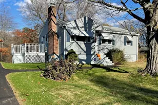 18 Pleasant St, Littleton, MA 01460 - Photo 1