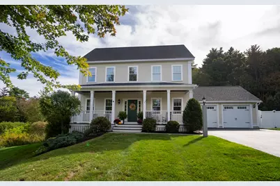 2 Locke Hill Ln, Amesbury, MA 01913 - Photo 1