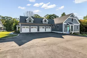 8 Hickory Hl Wy, Beverly, MA 01915 - Photo 1