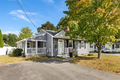 9 Pilgrim Rd, Woburn, MA 01801 - Photo 1