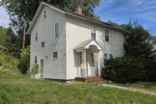 33 Carlisle St, Worcester, MA 01602 - Photo 1