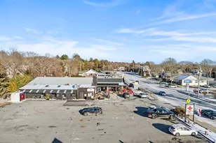 33 County Rd, Mattapoisett, MA 02739 - Photo 1