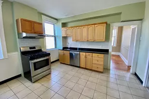 979 Chestnut St, Newton, MA 02464 - Photo 1