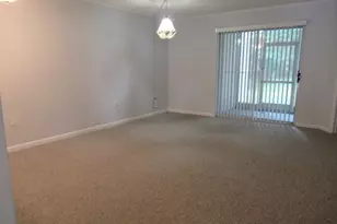 102 Park Pl, Raynham, MA 02767 - Photo 1