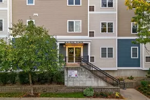 30 Franklin St, Malden, MA 02148 - Photo 1