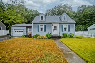 30 Yale St, South Hadley, MA 01075 - Photo 1