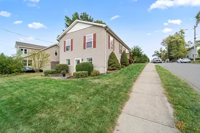 8 Oxford St, Chicopee, MA 01020 - Photo 1