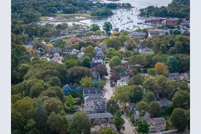 27 Norwood Ave #C, Manchester by the Sea, MA 01944 - Photo 1