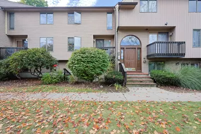 880 Landry Ave #2, North Attleboro, MA 02760 - Photo 1