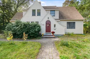 42 Winthrop Ave, Reading, MA 01867 - Photo 1