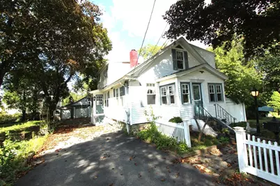 25 Crawford St, Worcester, MA 01604 - Photo 1