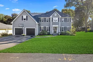 7 Holman Heights Cir, Shrewsbury, MA 01545 - Photo 1