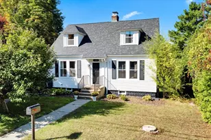 152 North St, Ware, MA 01082 - Photo 1