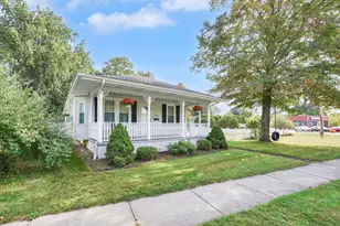 1705 Longmeadow St, Longmeadow, MA 01106 - Photo 1